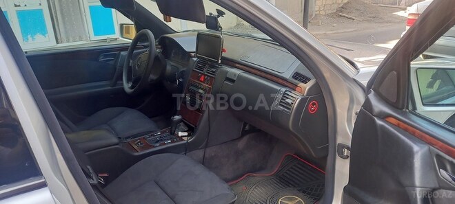 Mercedes E 200 1997, 450,000 km - 2.0 л - Gəncə