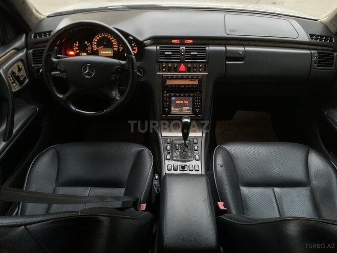 Mercedes E 320 2001, 100,000 km - 3.2 l - Bakı