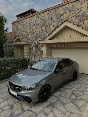 Mercedes E 220 2010, 277,110 km - 2.2 l - Bakı