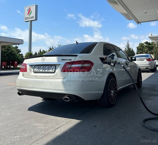 Mercedes E 220 2009, 280,000 km - 2.2 l - Bakı