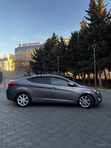 Hyundai Elantra 2012, 220,000 km - 1.8 l - Bakı