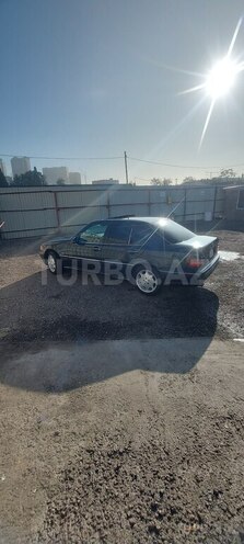 Mercedes C 220 1995, 321,000 km - 2.2 l - Bakı