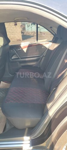 Mercedes E 240 1999, 357,315 km - 2.4 l - Bakı