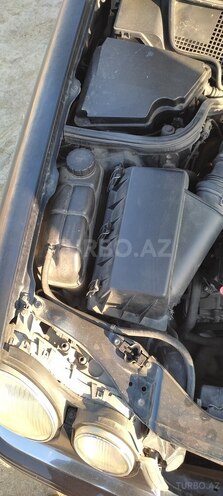 Mercedes E 240 1999, 357,315 km - 2.4 l - Bakı