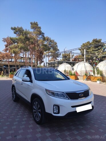 Kia Sorento 2013, 202,000 km - 2.0 l - Şirvan