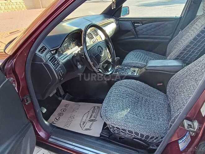 Mercedes E 240 1997, 345,000 km - 2.4 l - Şirvan