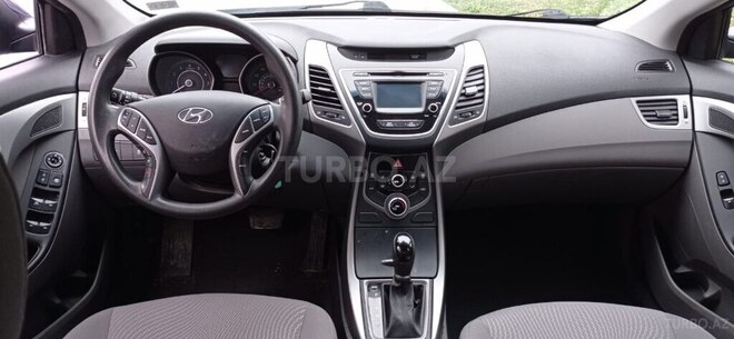 Hyundai Elantra 2015, 145,000 km - 1.8 l - Bakı