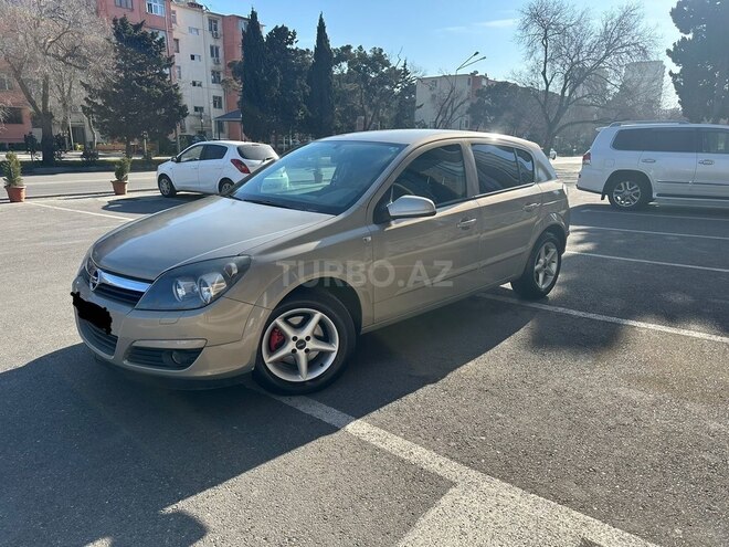 Opel Astra 2005, 250,000 km - 1.4 l - Bakı