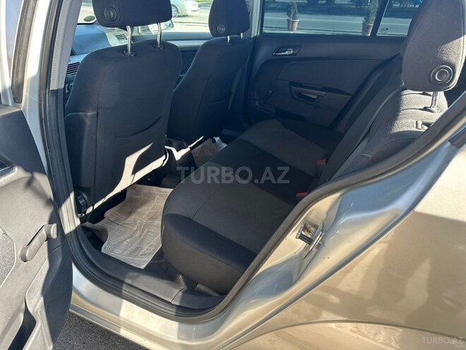 Opel Astra 2005, 250,000 km - 1.4 l - Bakı
