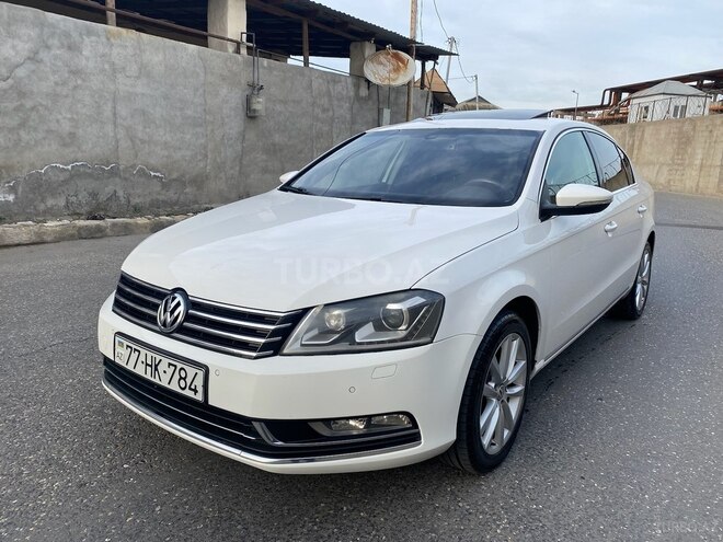 Volkswagen Passat 2011, 246,000 km - 1.8 л - Bakı