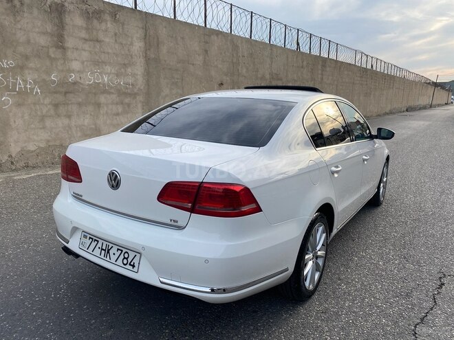 Volkswagen Passat 2011, 246,000 km - 1.8 л - Bakı