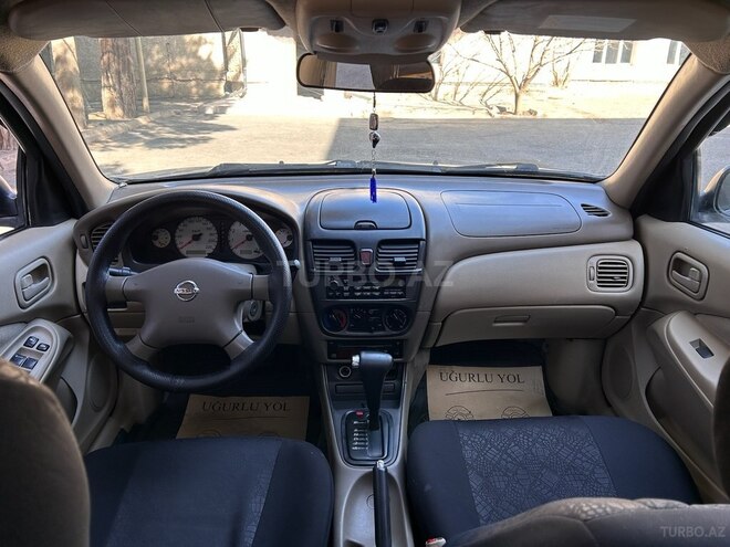 Nissan Sunny 2005, 250,000 km - 1.6 l - Bakı