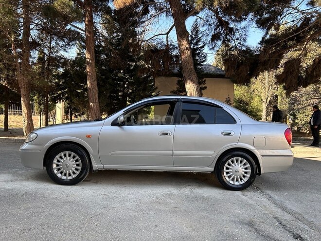 Nissan Sunny 2005, 250,000 km - 1.6 l - Bakı