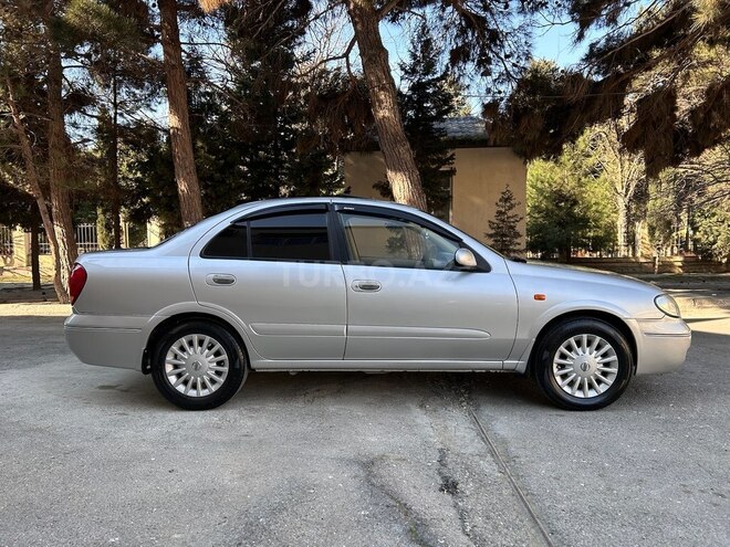 Nissan Sunny 2005, 250,000 km - 1.6 l - Bakı