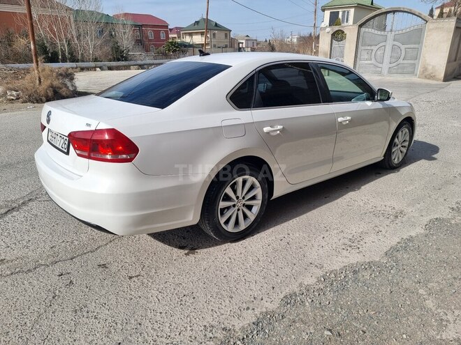 Volkswagen Passat 2012, 174,000 km - 2.5 l - Bakı