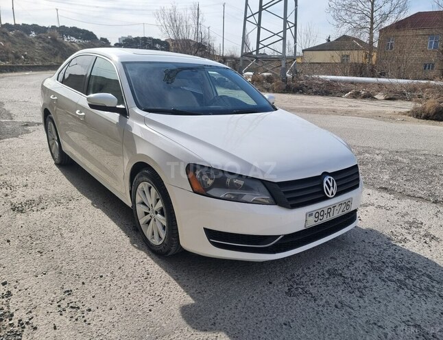 Volkswagen Passat 2012, 174,000 km - 2.5 l - Bakı