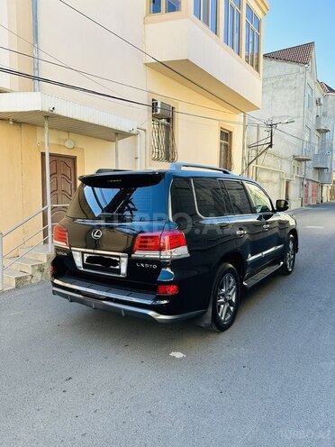 Lexus LX 570