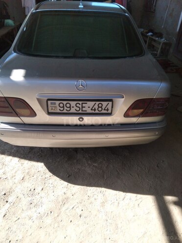 Mercedes E 280 1997, 366,630 km - 2.8 l - Bakı