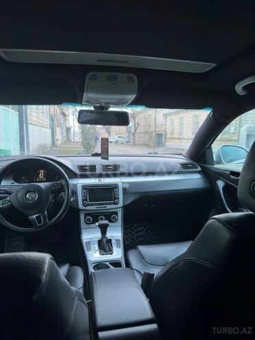 Volkswagen Passat 2010, 298,000 km - 2.0 l - Bakı