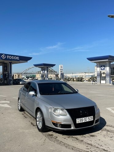 Volkswagen Passat 2010, 298,000 km - 2.0 l - Bakı
