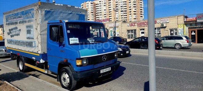 Mercedes 809 D 1993, 373,300 km - 4.0 l - Xırdalan