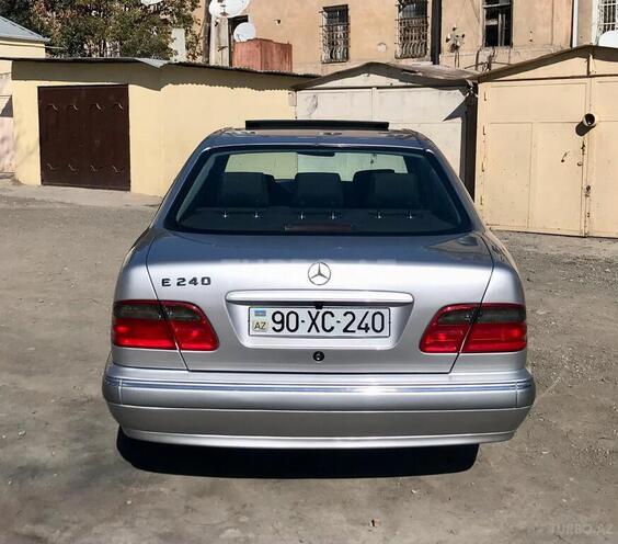 Mercedes E 240 1999, 211,000 km - 2.4 л - Samux