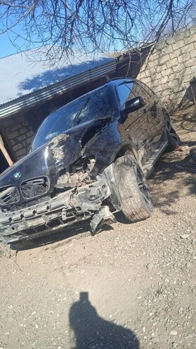 BMW X5 2003, 200,000 km - 4.4 l - Ağcabədi