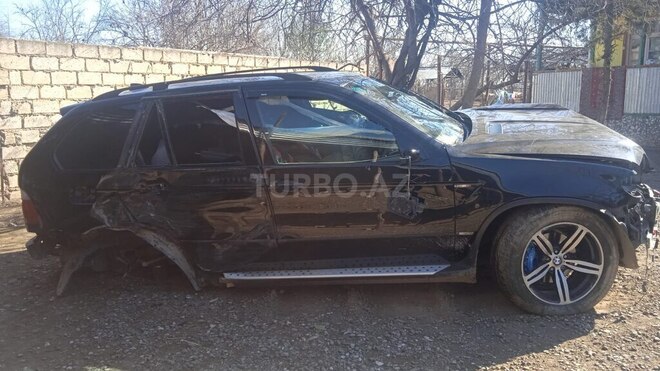 BMW X5 2003, 200,000 km - 4.4 l - Ağcabədi