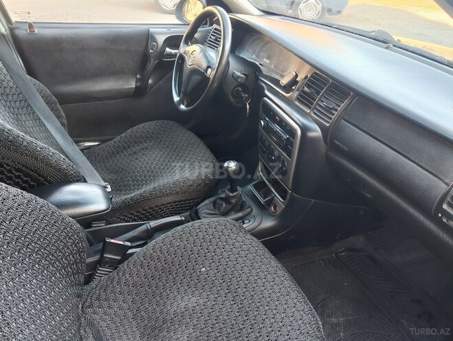 Opel Vectra 2000, 233,000 km - 1.8 l - Sumqayıt