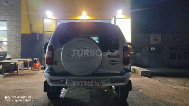 Chevrolet Niva 2005, 197,500 km - 1.7 l - Quba