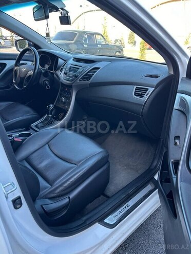 Hyundai Elantra 2015, 158,000 km - 1.6 л - Sumqayıt
