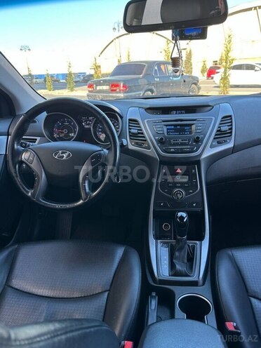 Hyundai Elantra 2015, 158,000 km - 1.6 л - Sumqayıt