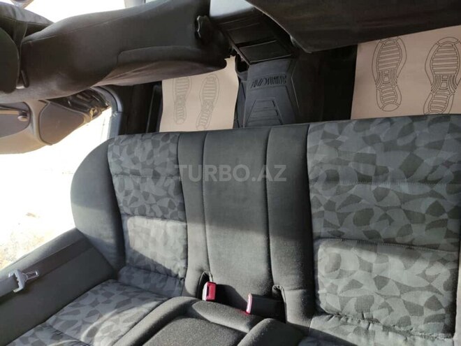 Mercedes C 200 1999, 358,000 km - 2.0 л - Quba