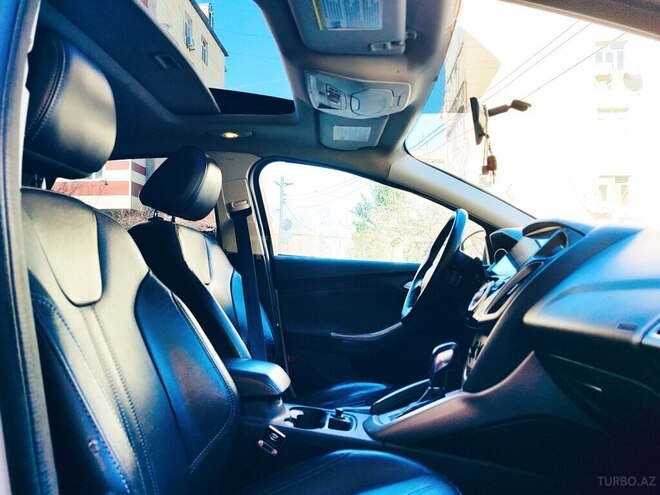 Ford Focus 2013, 183,000 km - 2.0 л - Sabirabad