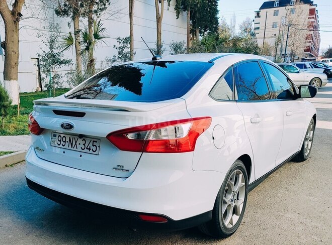 Ford Focus 2013, 183,000 km - 2.0 л - Sabirabad