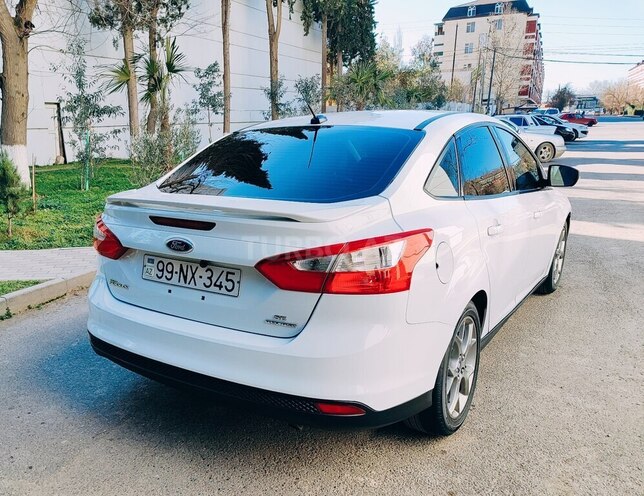 Ford Focus 2013, 183,000 km - 2.0 л - Sabirabad
