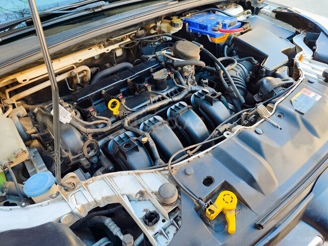 Ford Focus 2013, 183,000 km - 2.0 л - Sabirabad