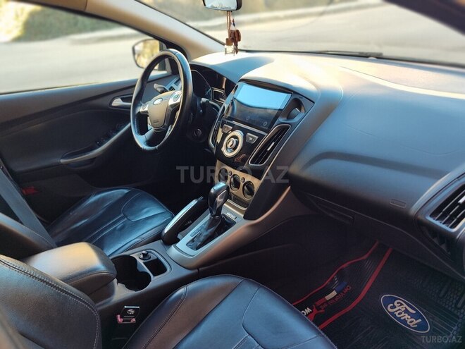 Ford Focus 2013, 183,000 km - 2.0 л - Sabirabad