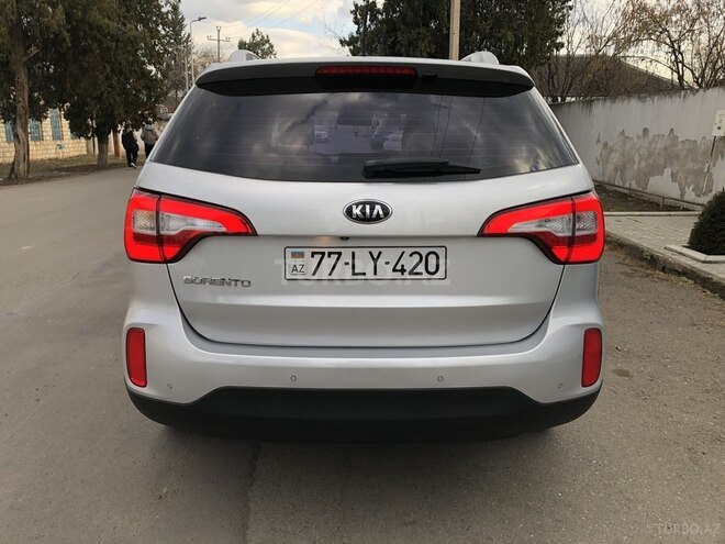 Kia Sorento 2014, 204,000 km - 2.0 l - Qazax