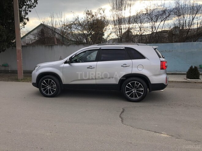 Kia Sorento 2014, 204,000 km - 2.0 l - Qazax