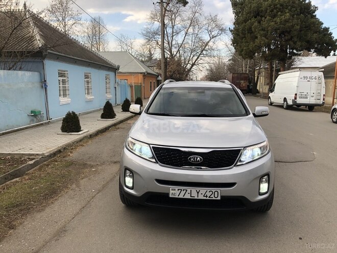 Kia Sorento 2014, 204,000 km - 2.0 l - Qazax