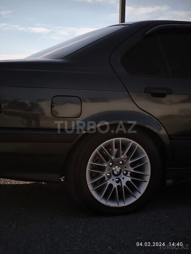 BMW 320 1993, 347,000 km - 2.0 l - Bakı