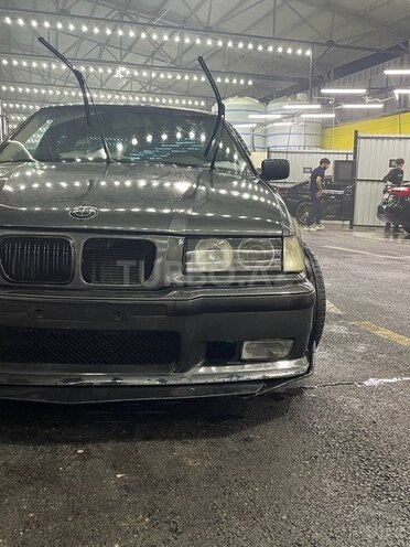 BMW 320 1993, 347,000 km - 2.0 l - Bakı