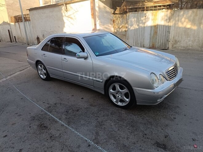 Mercedes E 270 2000, 370,000 km - 2.7 l - Bakı