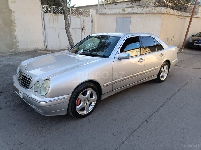 Mercedes E 270 2000, 370,000 km - 2.7 l - Bakı