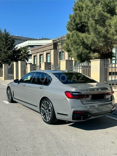 BMW 740Le 2020, 67,000 km - 3.0 l - Bakı
