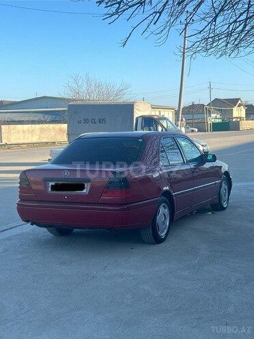 Mercedes C 230 1997, 270,000 km - 2.3 l - Xudat