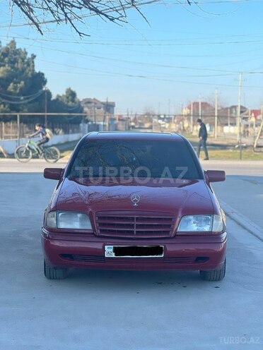 Mercedes C 230 1997, 270,000 km - 2.3 l - Xudat