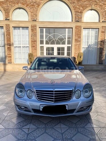 Mercedes E 220 2007, 299,000 km - 2.2 l - Bakı