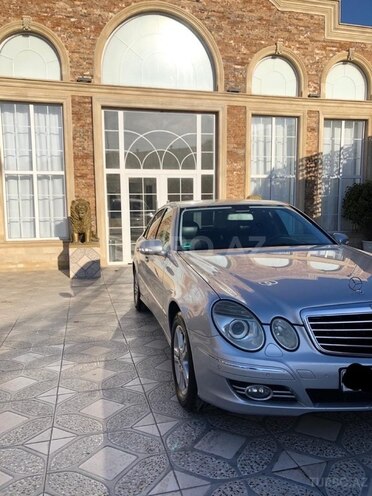 Mercedes E 220 2007, 299,000 km - 2.2 l - Bakı